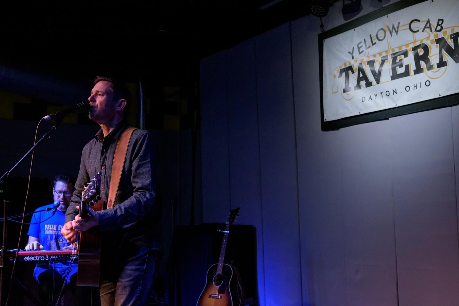 PHOTOS: Toad the Wet Sprocket’s Glen Phillips plays sold-out show at Yellow Cab Tavern