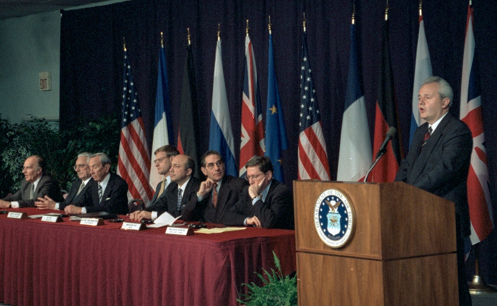 Dayton Peace Accords photos by Jan Underwood