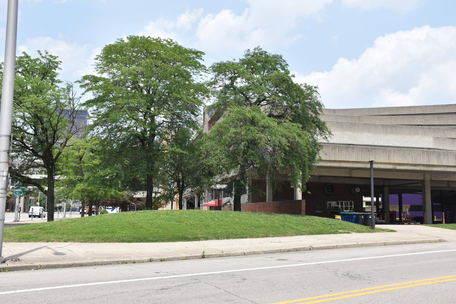 The Dayton Police Department evaluated putting a new downtown police station on Stone Street, south of the Transportation Center parking garage. CORNELIUS FROLIK / STAFF