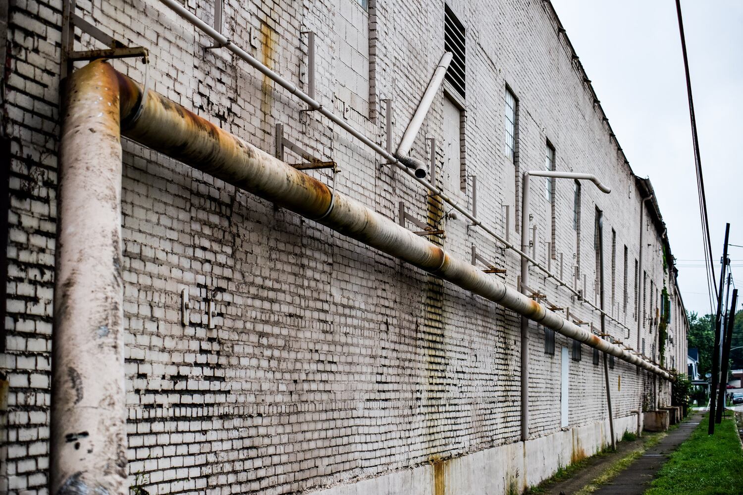 Demolition continues at former Franklin Boxboard building