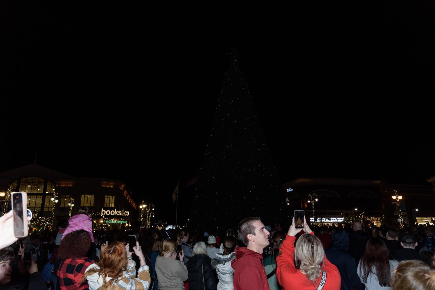 PHOTOS: Did we spot you at the Christmas Tree Lighting & Santa Arrival Parade at The Greene?