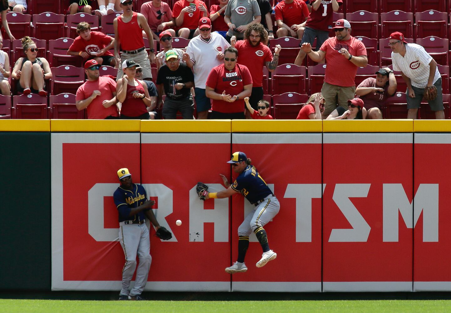 Reds vs. Brewers