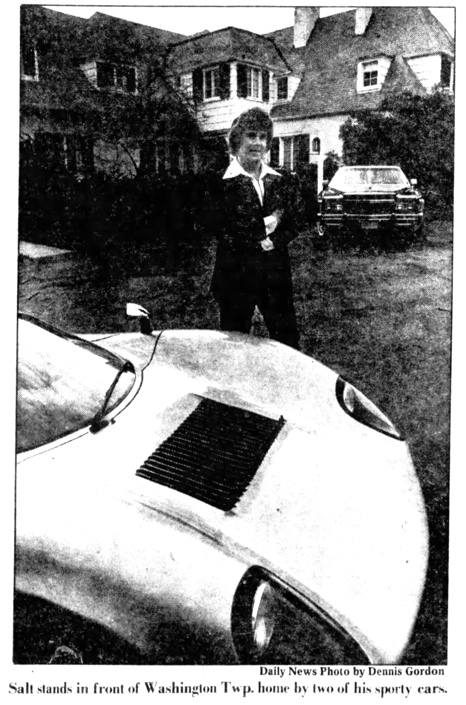 Salt Walther in front of his Washington Twp. home in 1977. DAYTON DAILY NEWS ARCHIVES