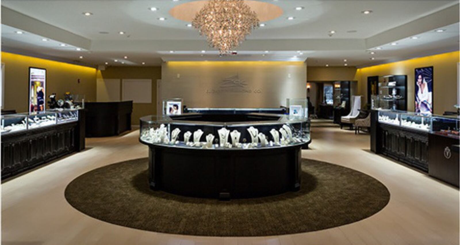 Best of Dayton 2018 Best Jewelry Winner: Elizabeth Diamond Company. CONTRIBUTED
