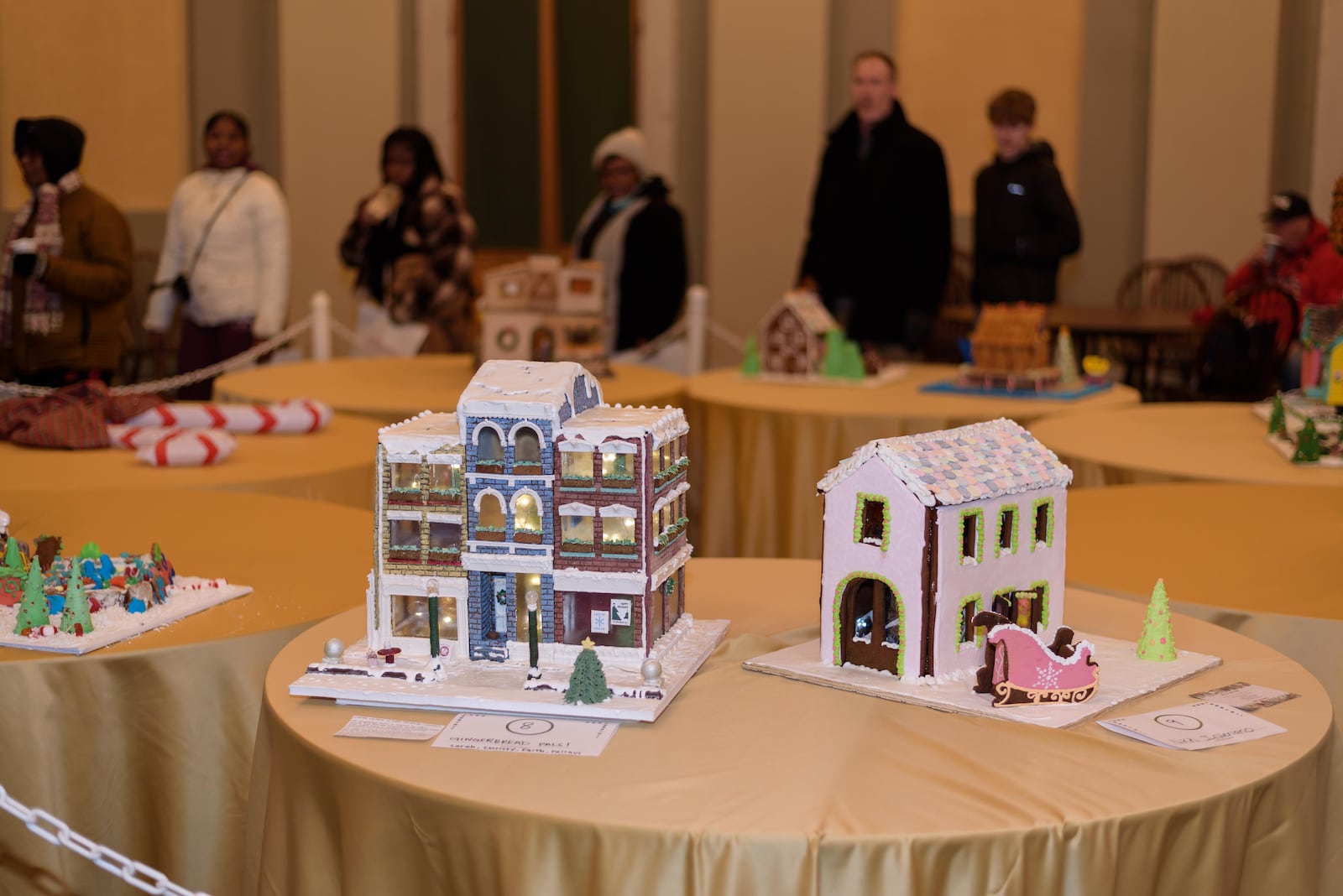 The 52nd annual Dayton Holiday Festival featuring the Grande Illumination and Dayton Children’s Parade Spectacular in Lights, happened in downtown Dayton on Friday, Nov. 29, 2024. TOM GILLIAM / CONTRIBUTING PHOTOGRAPHER