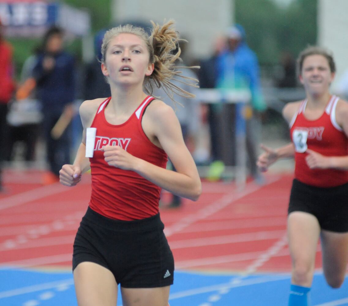 Photo gallery: D-I district track and field at Piqua