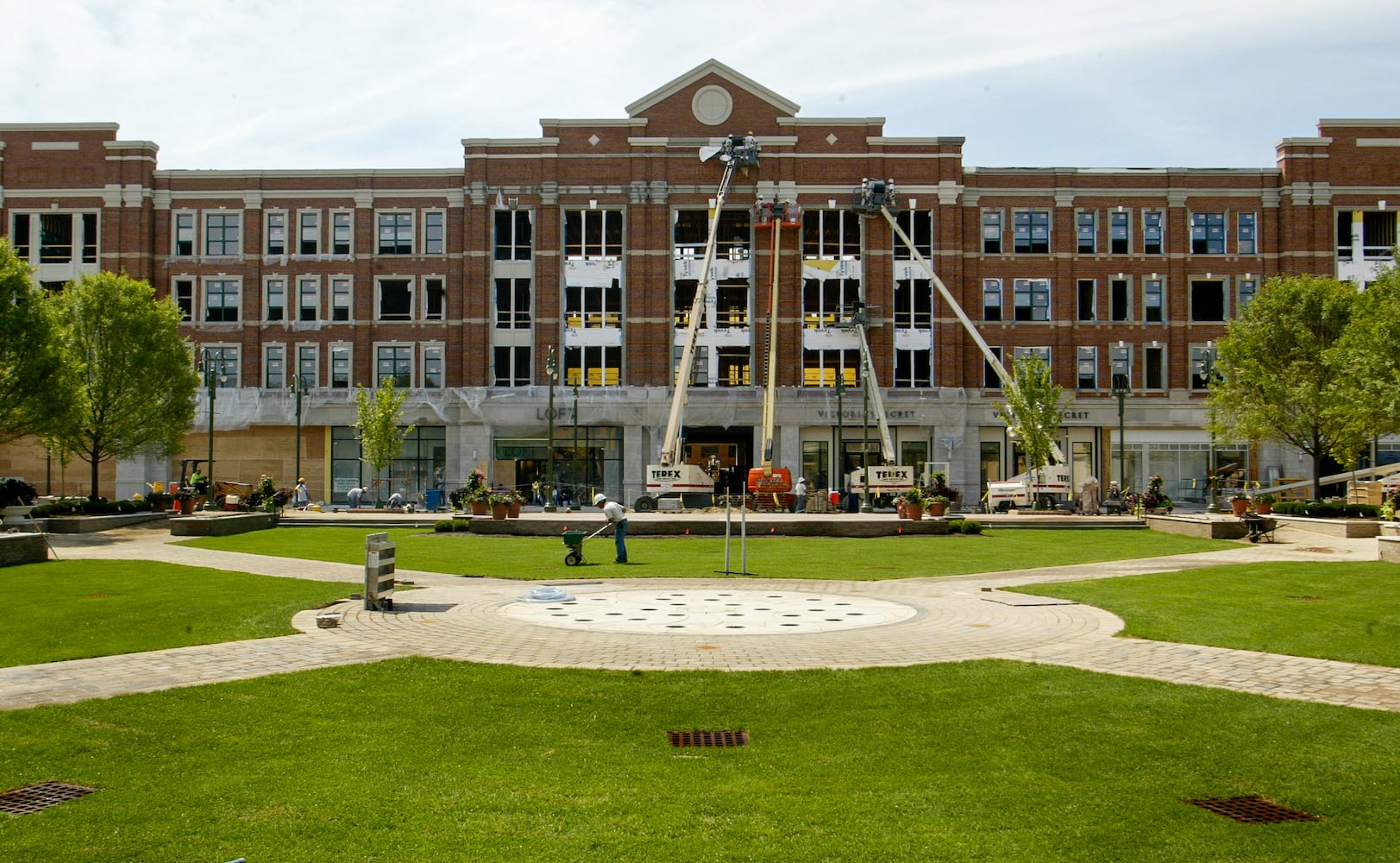 Greene Town Center opening 2006 Beavercreek