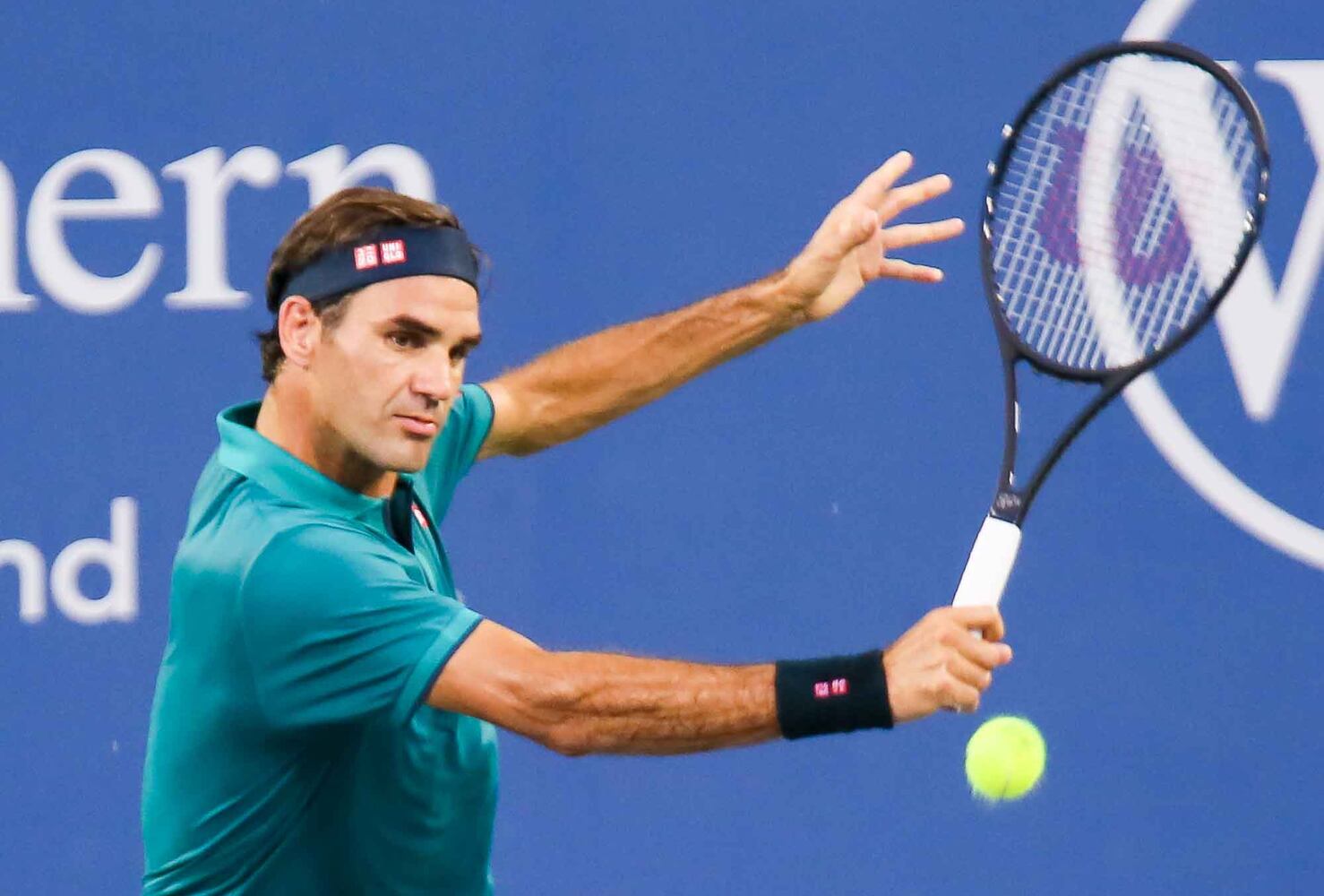 PHOTOS Roger Federer continues winning ways in Cincy