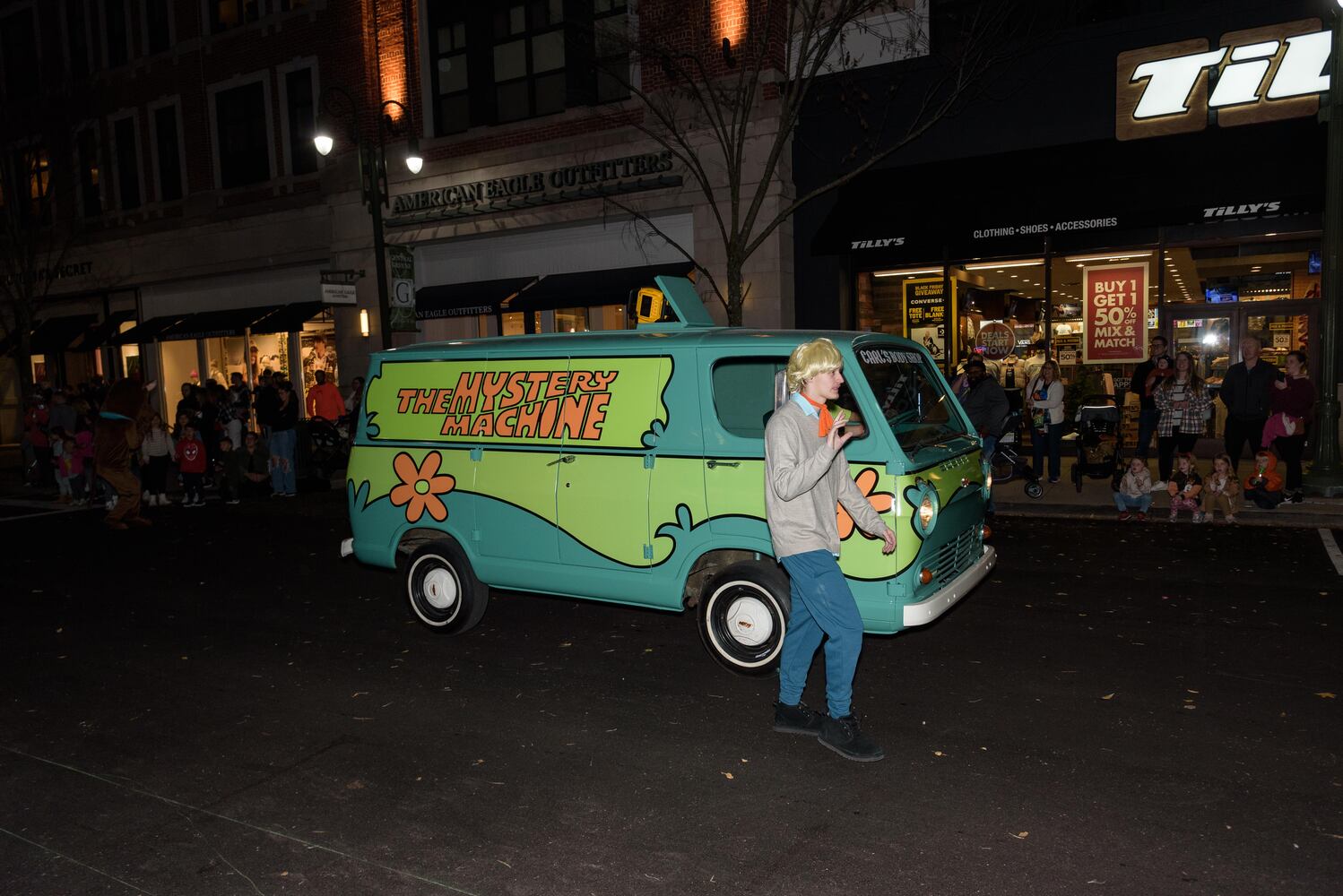 PHOTOS: Did we spot you at the Christmas Tree Lighting & Santa Arrival Parade at The Greene?
