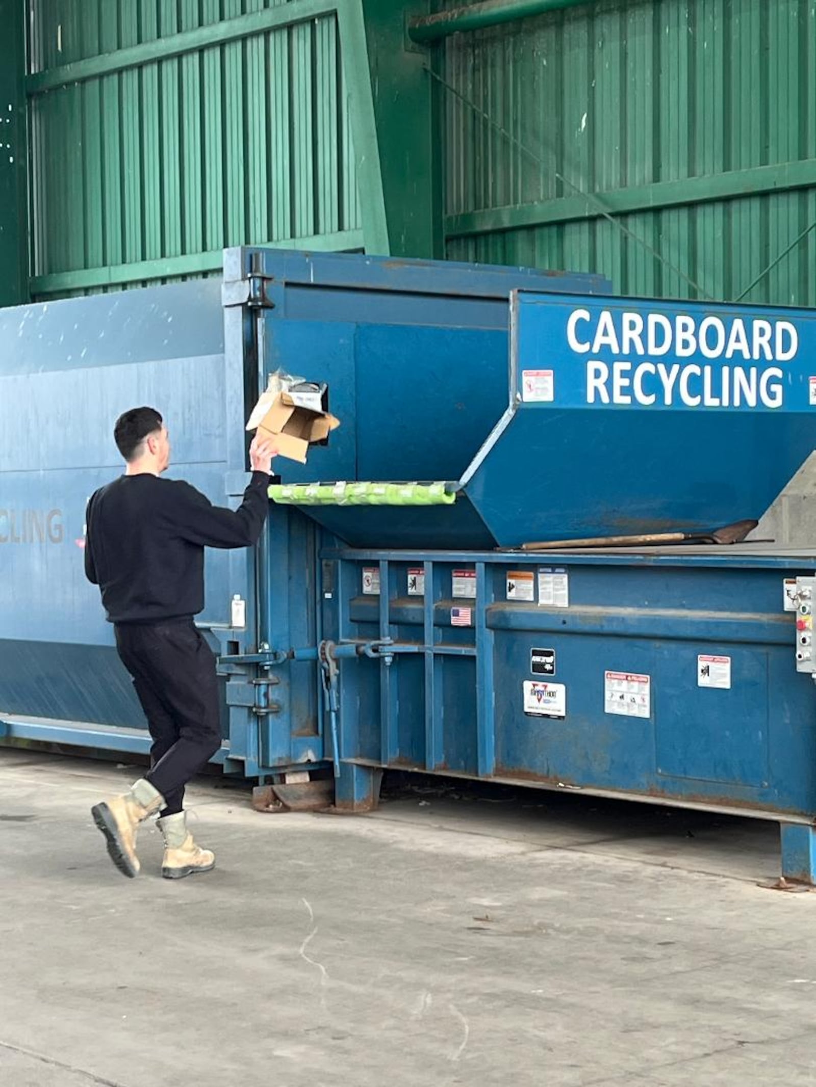 The Montgomery County Solid Waste District provides waste disposal and recycling services to Montgomery County municipalities, businesses and residents. PHOTO COURTESY OF MONTGOMERY COUNTY ENVIRONMENTAL SERVICES