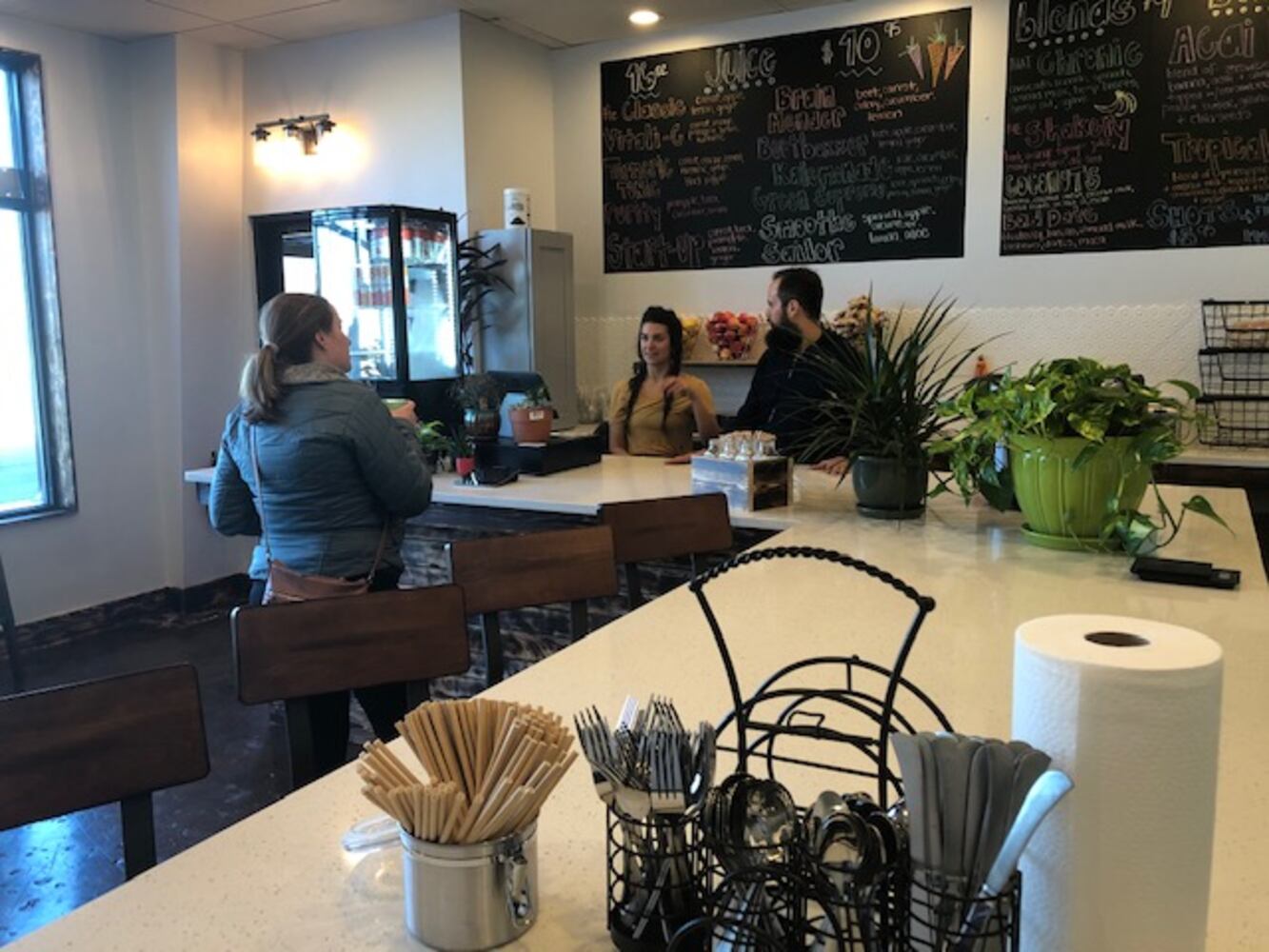 Husband-and-wife team opens new juice bar in Centerville
