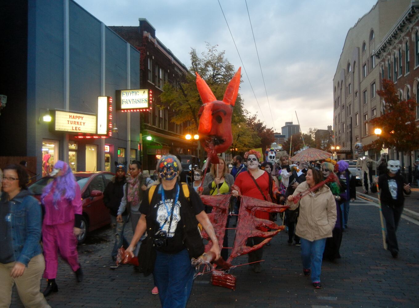 El Dia de los Muertos Dayton celebration