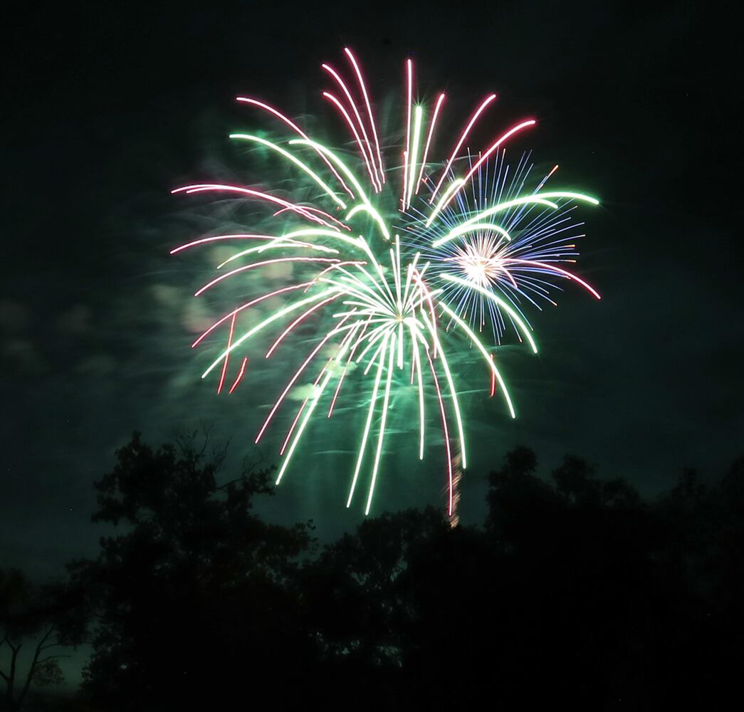 Springfield Fireworks SNS