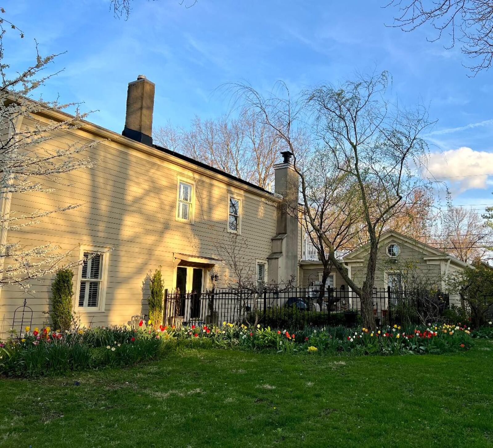 The Oregon Historic District Society’s 2022 Summer Garden Tour will be held Saturday, June 25.