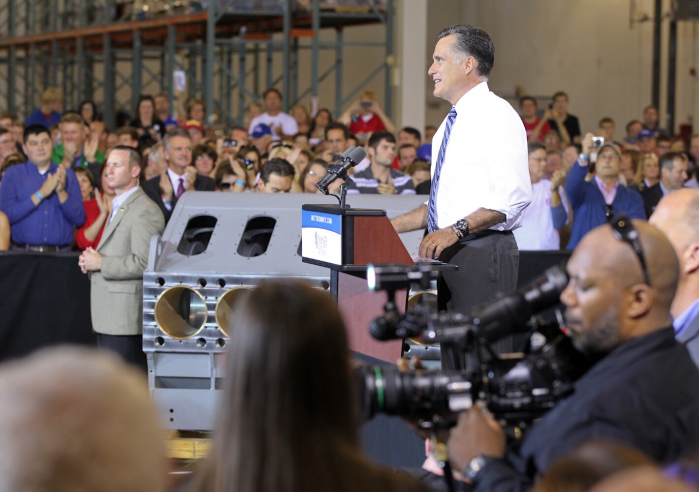 Mitt Romney at Jet Machine in Cincinnati