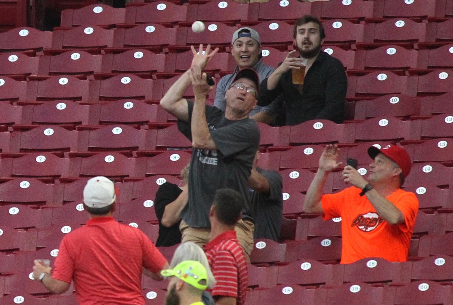 Photos: Reds vs. Pirates