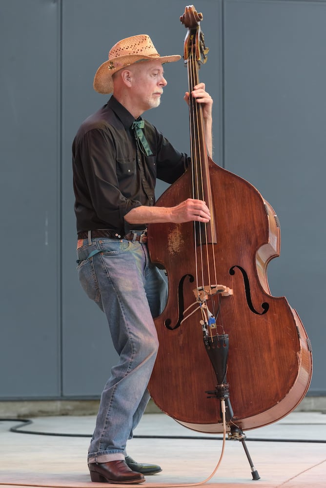 PHOTOS: Kyle Eldridge & the Kentucky Cowhands live at Levitt Pavilion