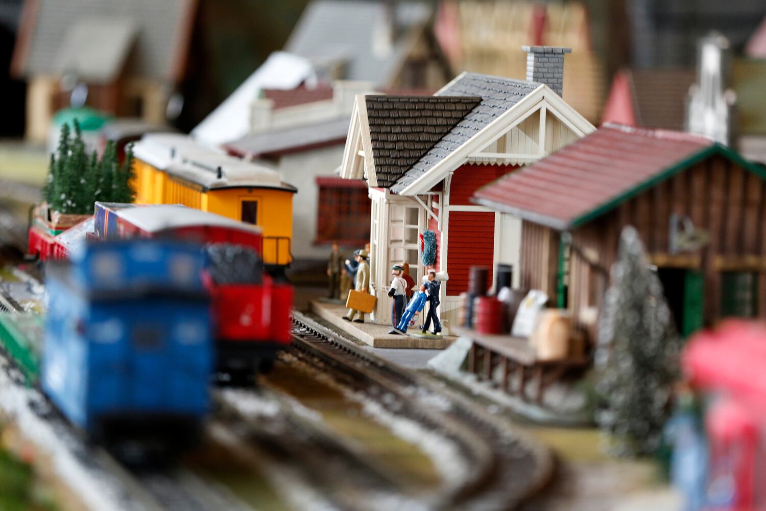 Virginia Kettering holiday model train