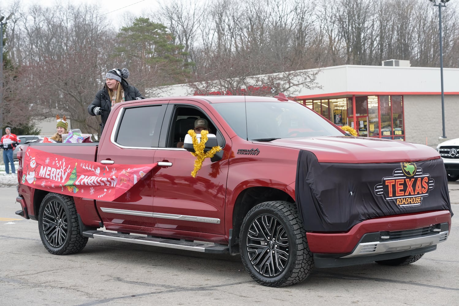 PHOTOS: 2025 Huber Heights Holiday Parade & Tree Lighting