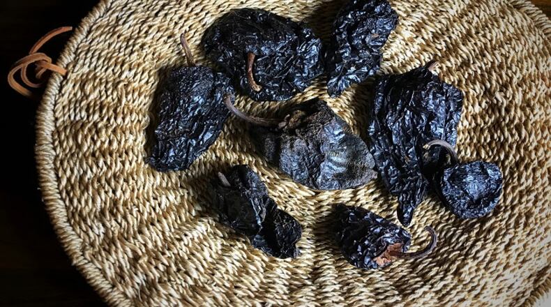 Dried ancho chiles, waiting to be hydrated and turned into puree to make Texas chili. (Leslie Brenner/Dallas Morning News/TNS)
NO MAGAZINE SALES MANDATORY CREDIT; NO SALES; INTERNET USE BY TNS CONTRIBUTORS ONLY