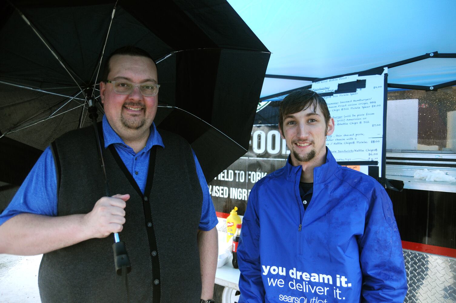 PHOTOS: Food truck extravaganza on Dorothy Lane