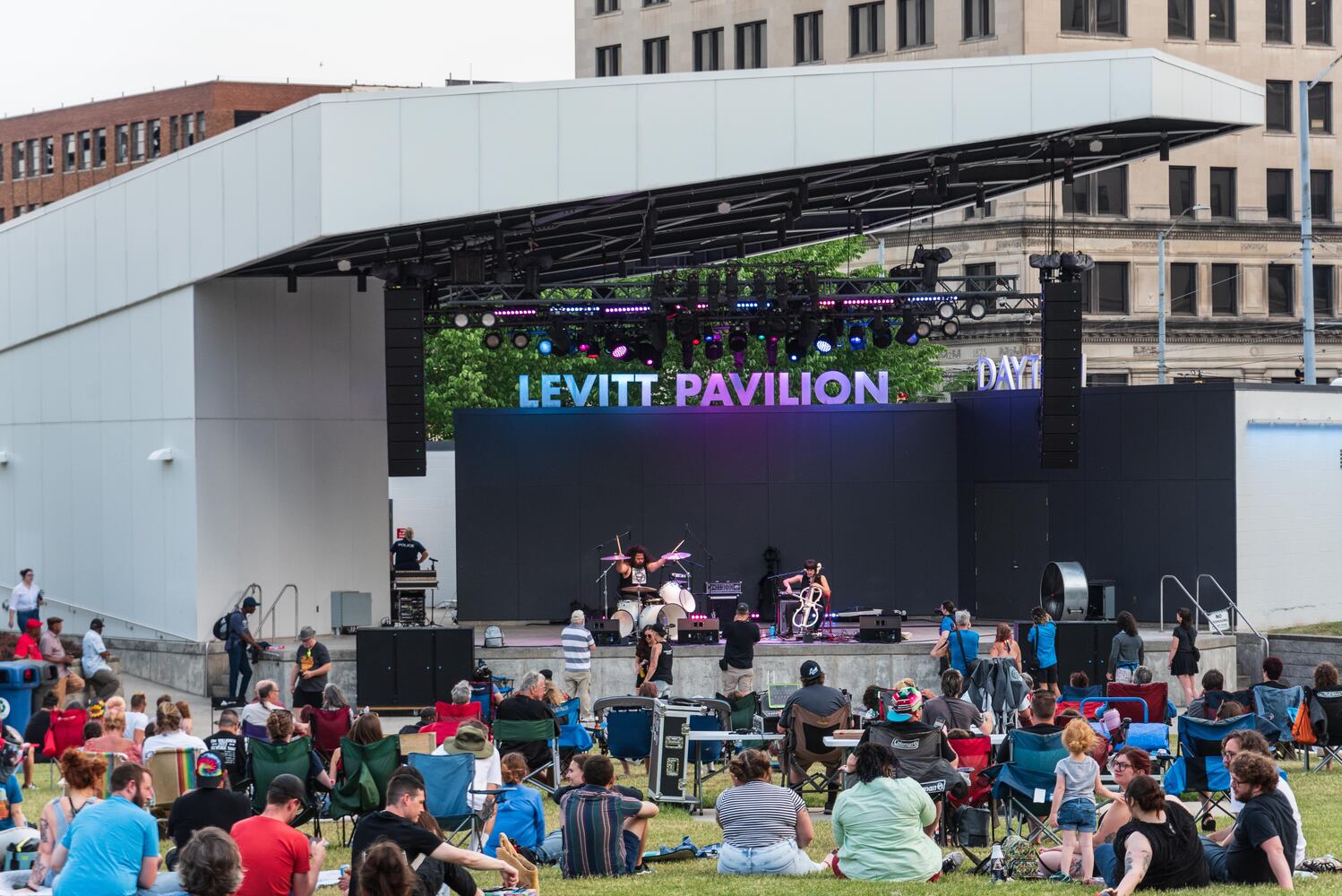 PHOTOS: Lung & Freya's Felines Live at Levitt Pavilion