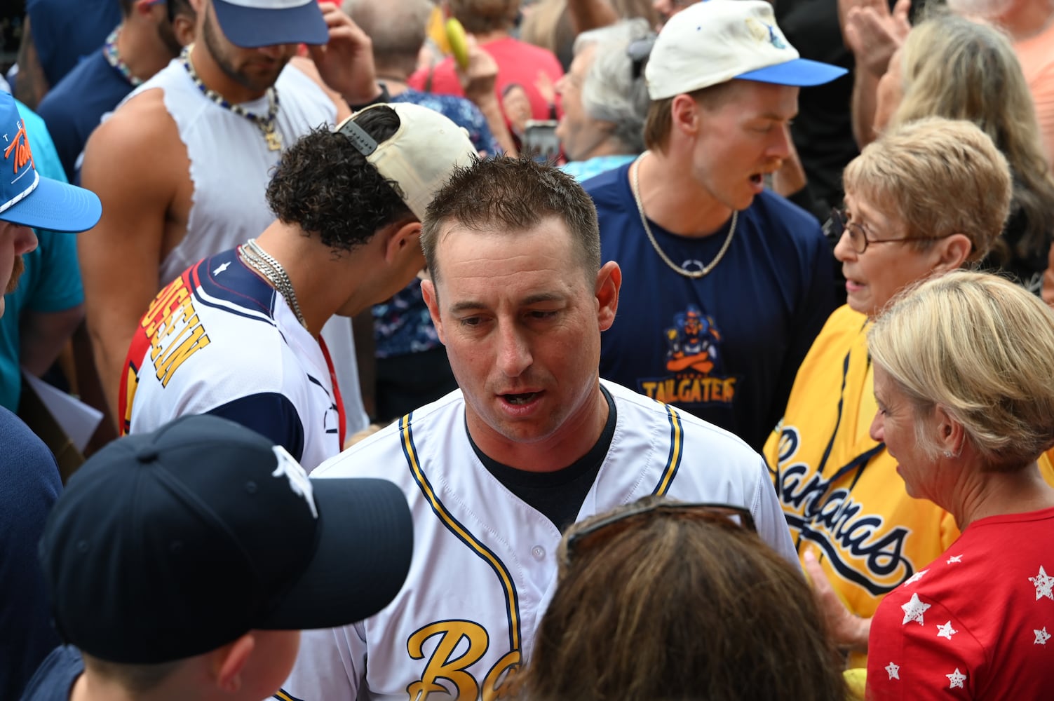 Savannah Bananas make a surprise visit to Nuxhall Miracle League in Fairfield