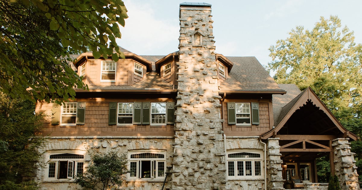 Oakwood Avenue home’s renovation is intentionally slow, owner says Oakwood Avenue home’s renovation is intentionally slow, owner says