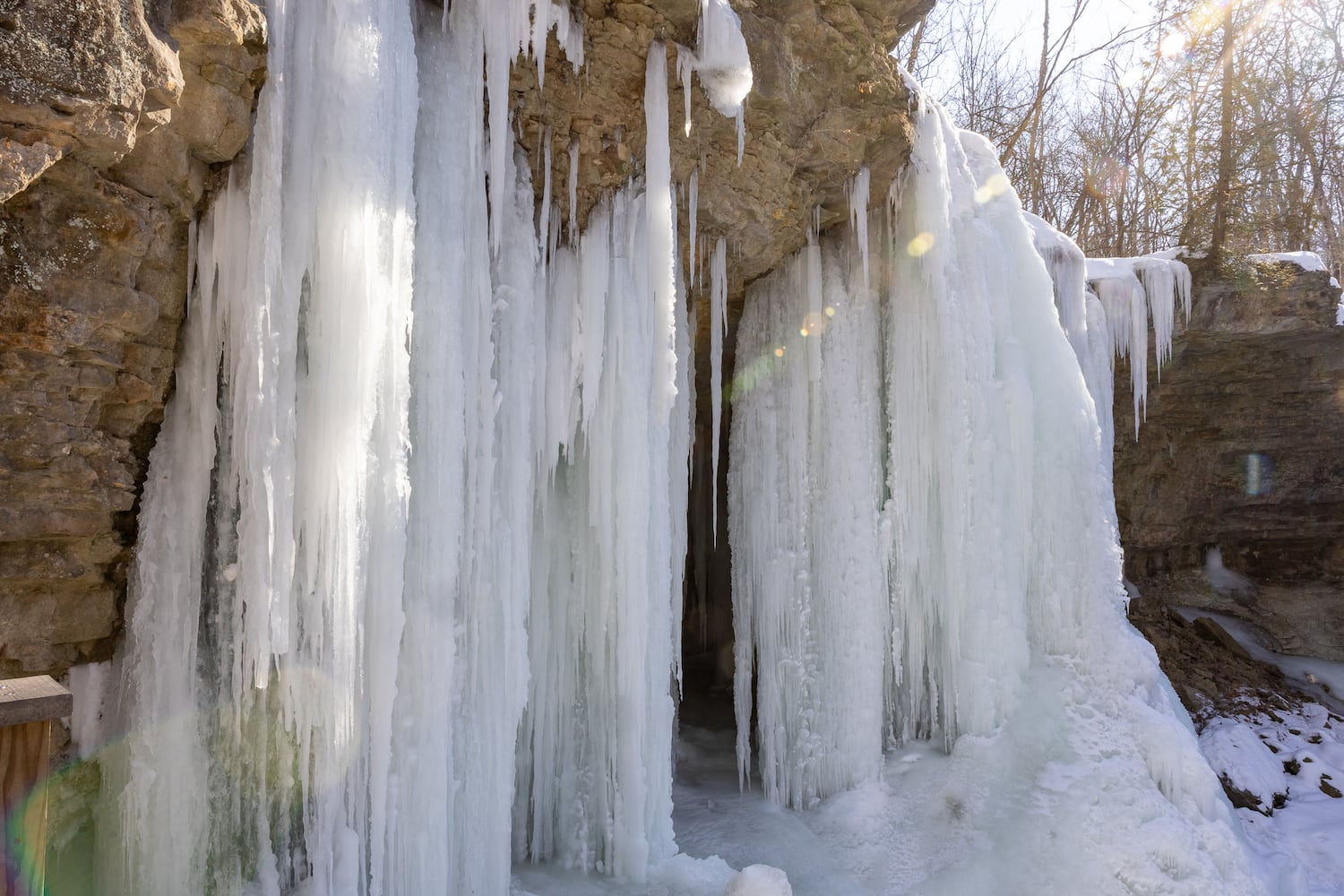 DDN 021026 Charleston Falls