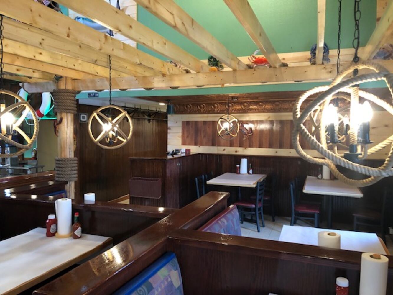 PHOTOS: Sneak peek inside Blue Crab Juicy Seafood restaurant behind the Dayton Mall