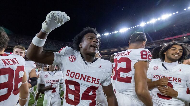 Oklahoma wide receiver Jer'Michael Carter (84) celebrates a 23-21 win over Alabama after an NCAA college football game, Saturday, Nov. 15, 2025, in Tuscaloosa, Ala. (AP Photo/Vasha Hunt)
