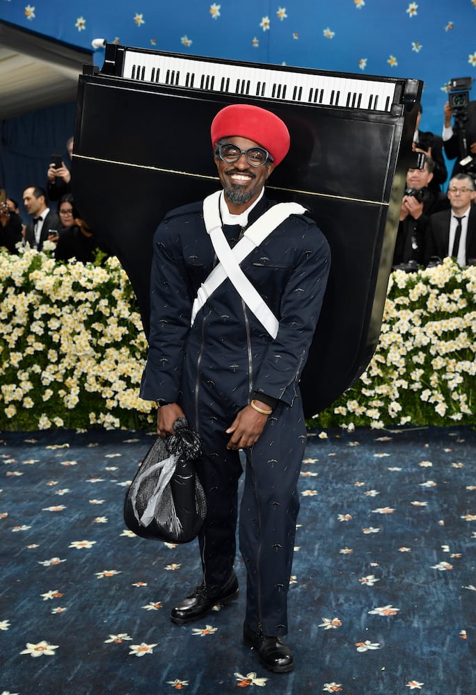 APTOPIX 2025 MET Museum Costume Institute Benefit Gala
