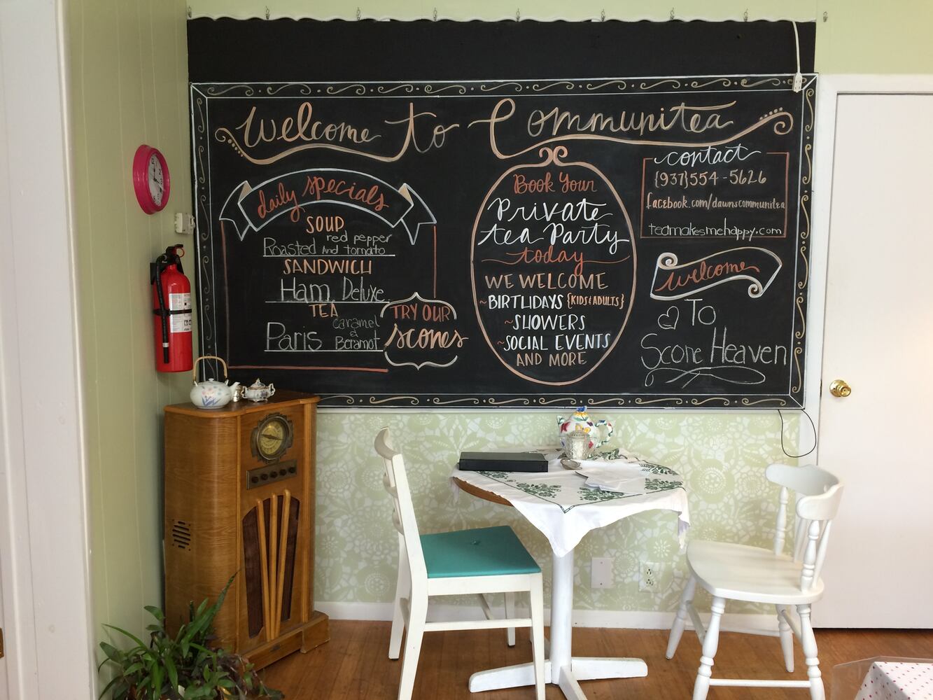 On the Menu: Communitea