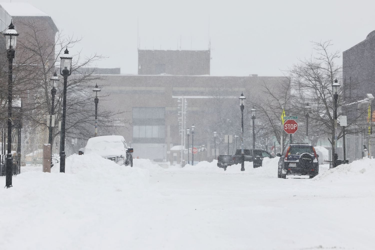 010625 snow Middletown