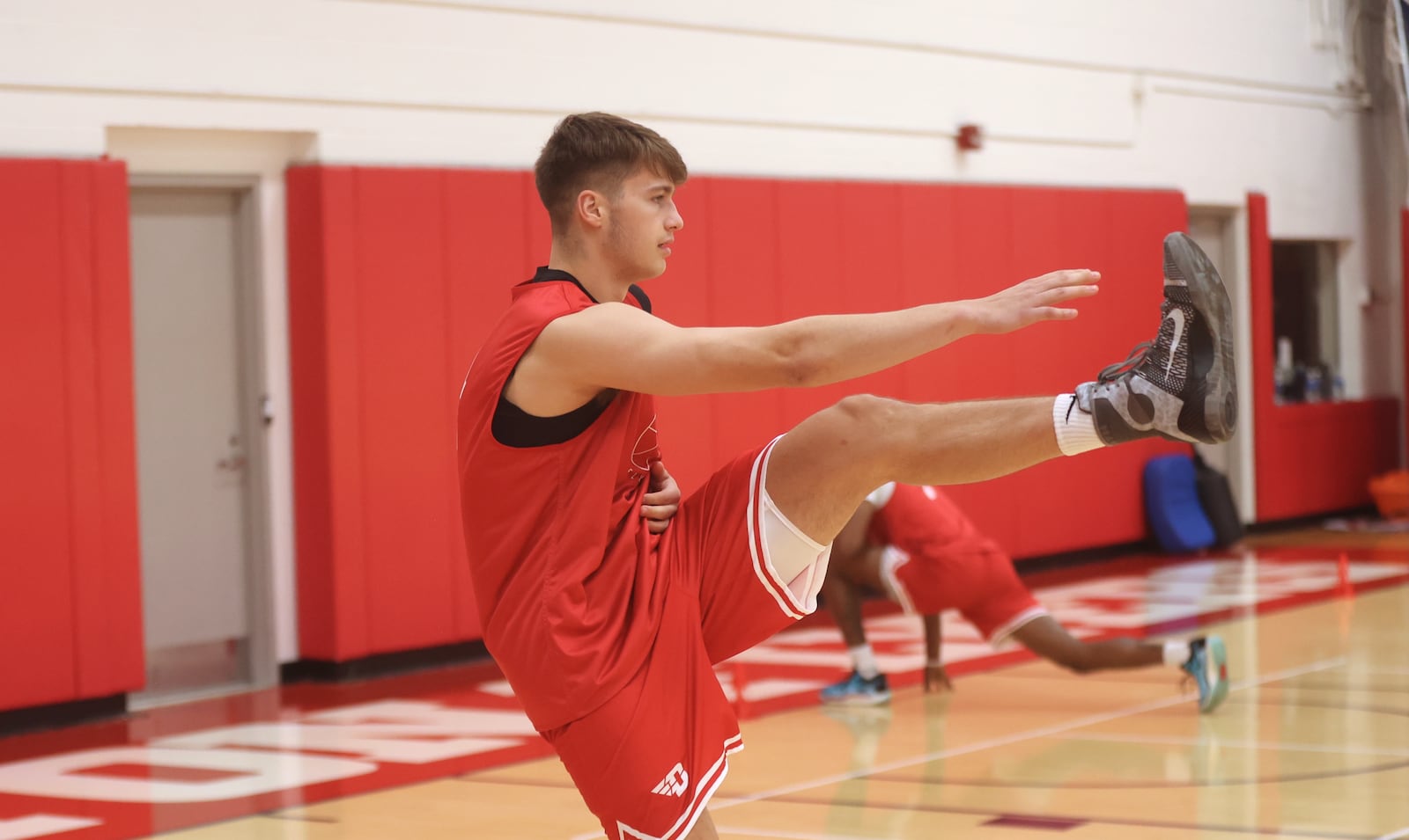 Dayton's Jordan Derkack warms up before practice at the Cronin Center on Wednesday, Oct. 8, 2025. David Jablonski/Staff