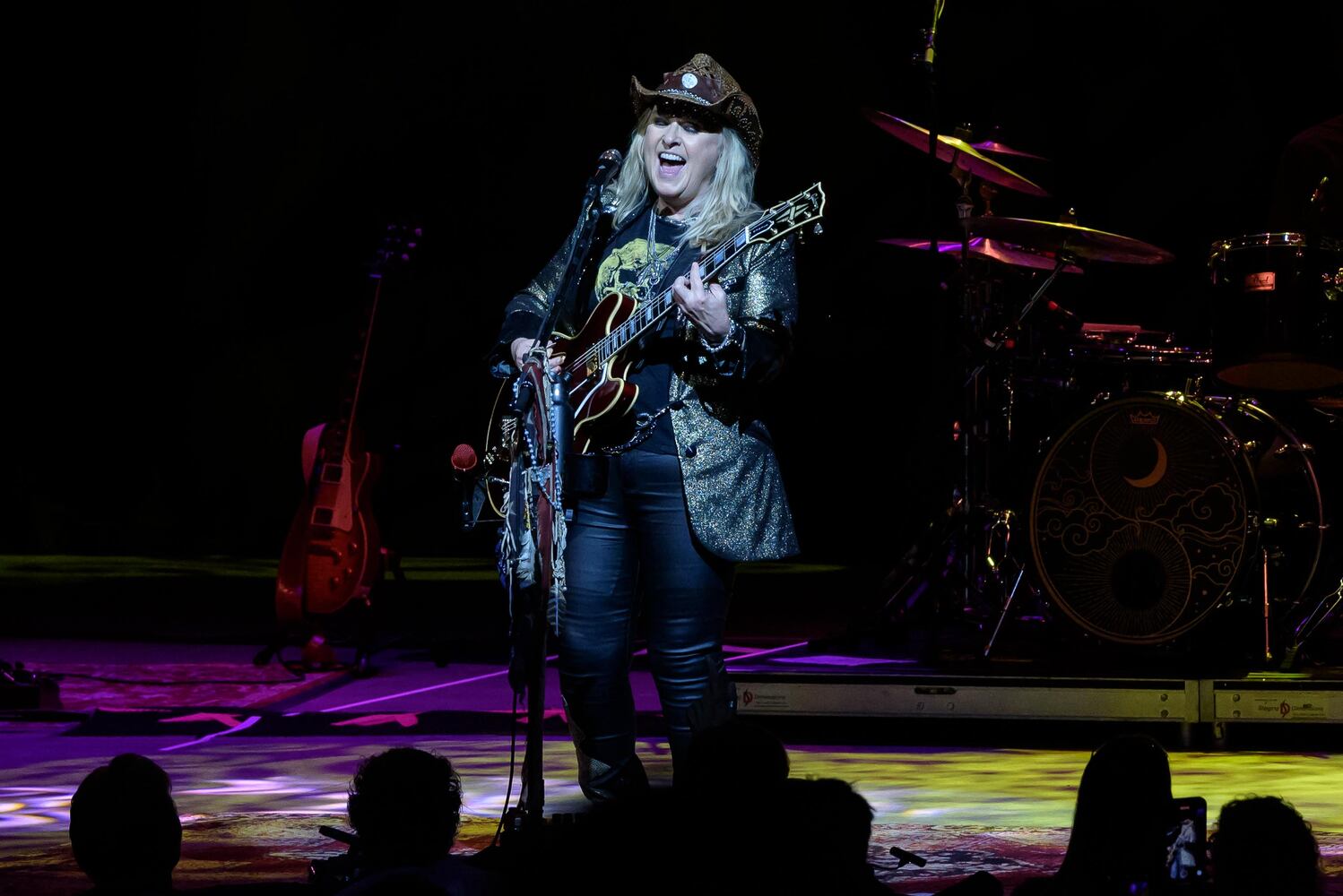 PHOTOS: Jewel & Melissa Etheridge live at Rose Music Center