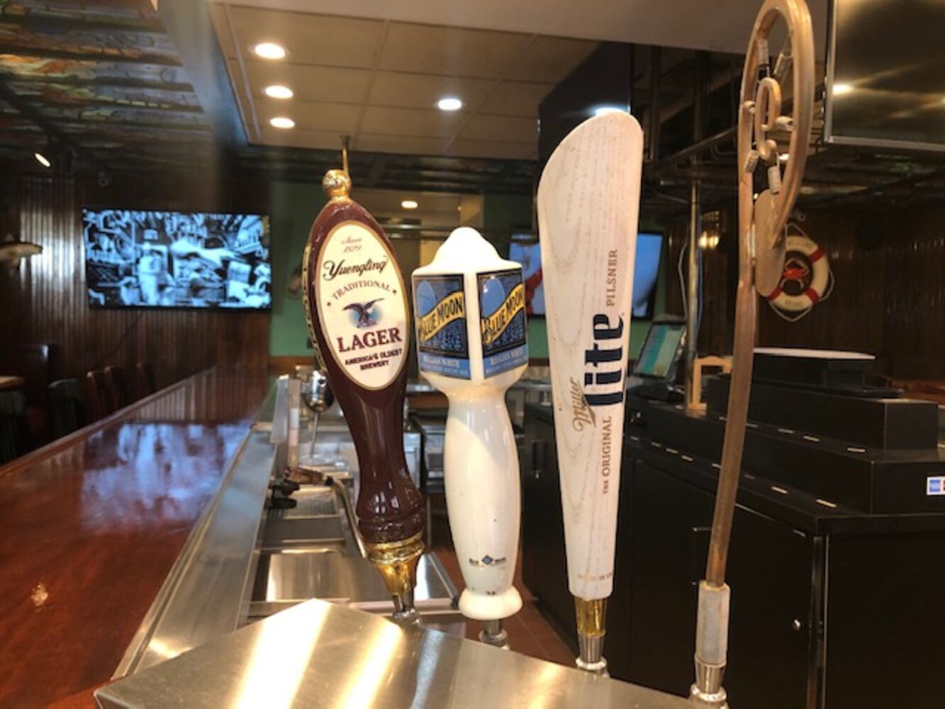 PHOTOS: Sneak peek inside Blue Crab Juicy Seafood restaurant behind the Dayton Mall
