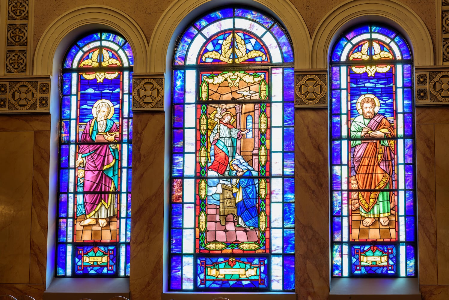 PHOTOS: The exquisite Annunciation Greek Orthodox Church decorated for Christmas