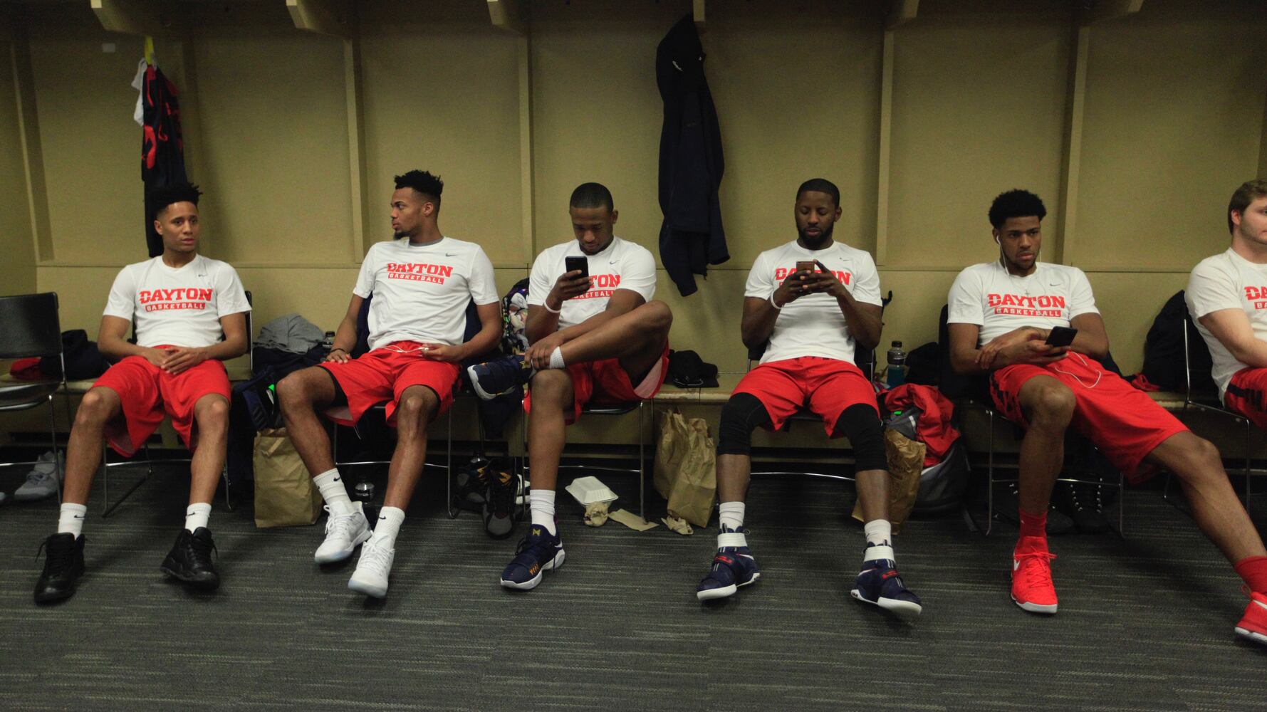 Photos: Dayton Flyers practice in Indianapolis