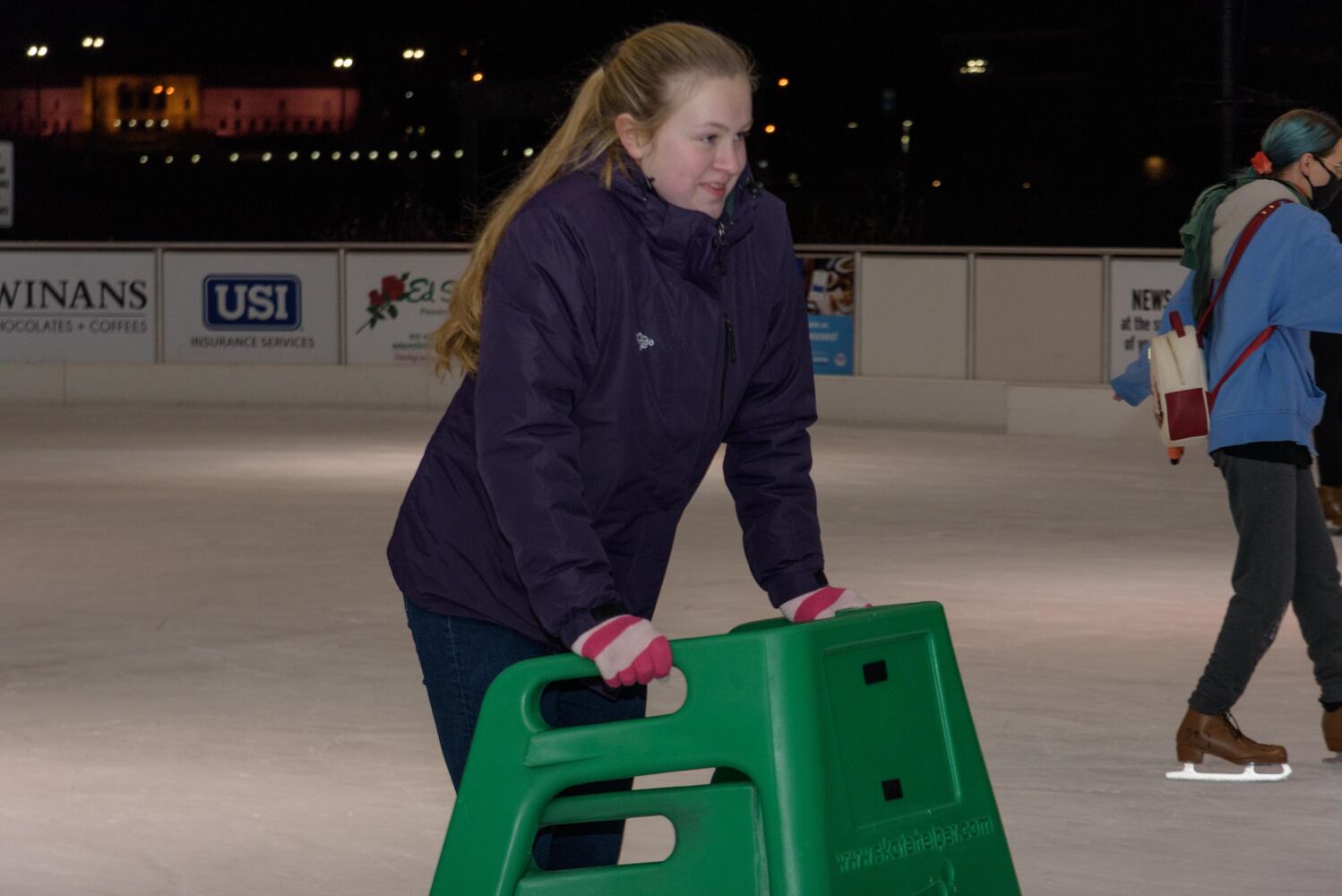 PHOTOS: Did we spot you ice skating during '90s Night at RiverScape MetroPark?