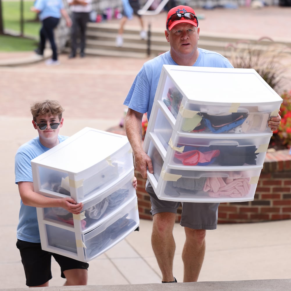 ODDN 082225 UD Move In University of Dayton