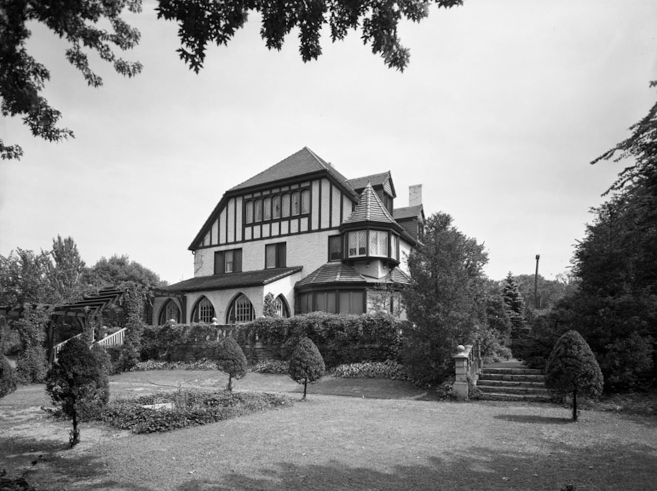 Buildings of Dayton: Take a look inside the former Schantz house