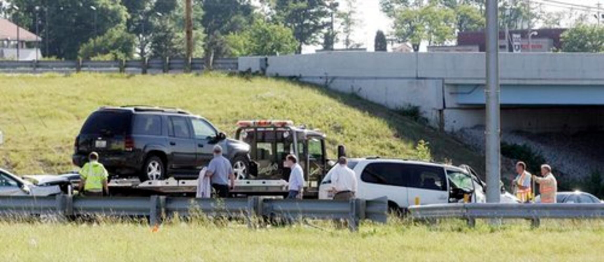 3-vehicle crash near I-75 in Miamisburg