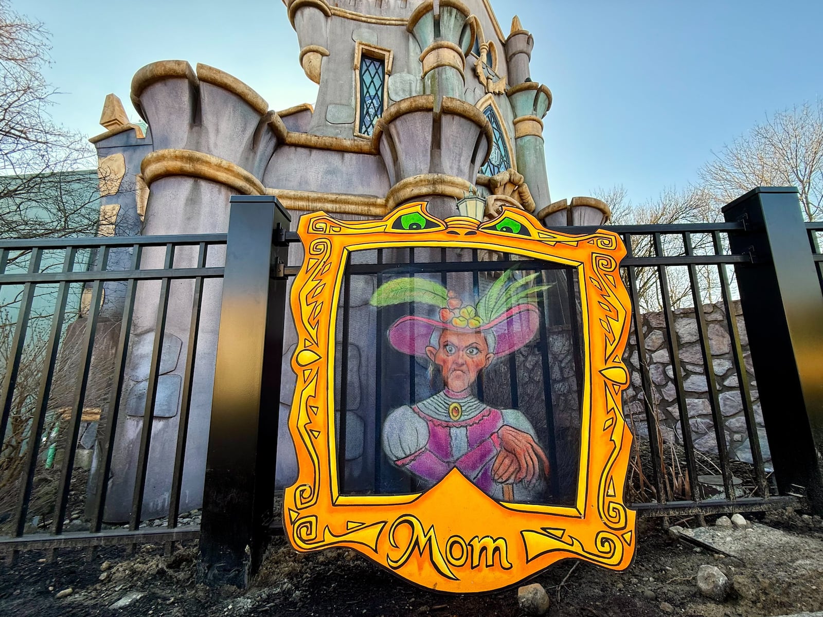 Kings Island will sell off props and sets from its now-defunct Boo Blasters on Boo Hill attraction. Photos courtesy of Kings Island