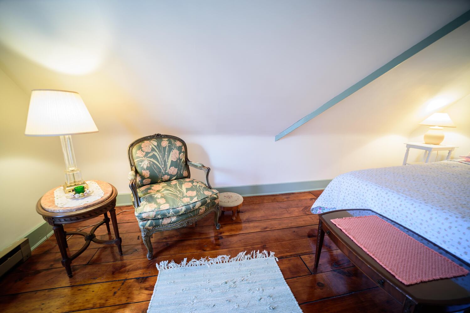 PHOTOS: The Oregon Historic District’s Virtual Grand Holiday Tour of Homes