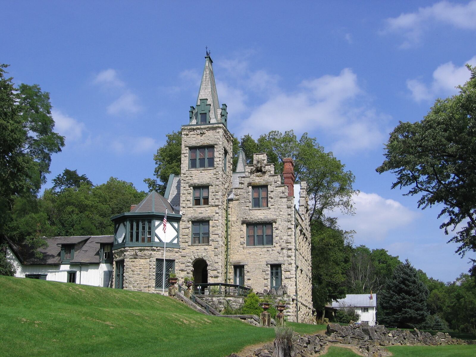 Piatt Castles