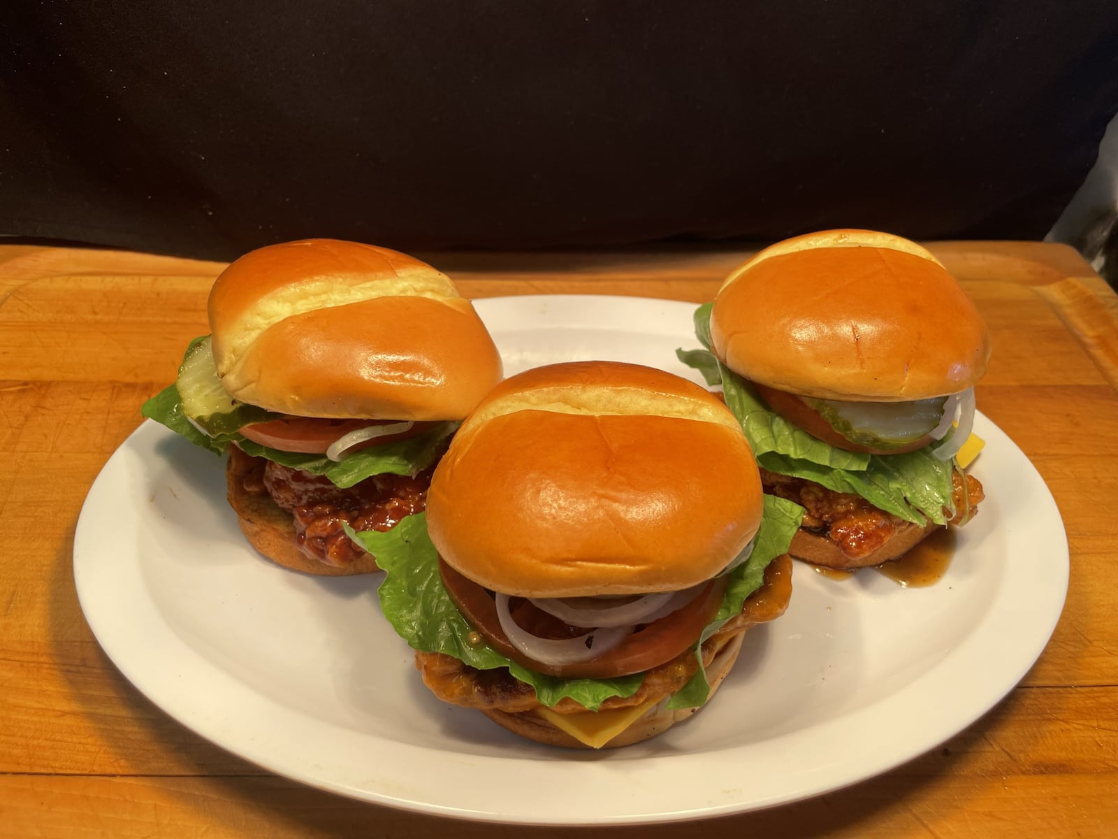 Narco Burger sells a selection of burgers, wraps, and chicken, along with salads, kids' meal combos, smoothies, and pies.  CONTRIBUTED