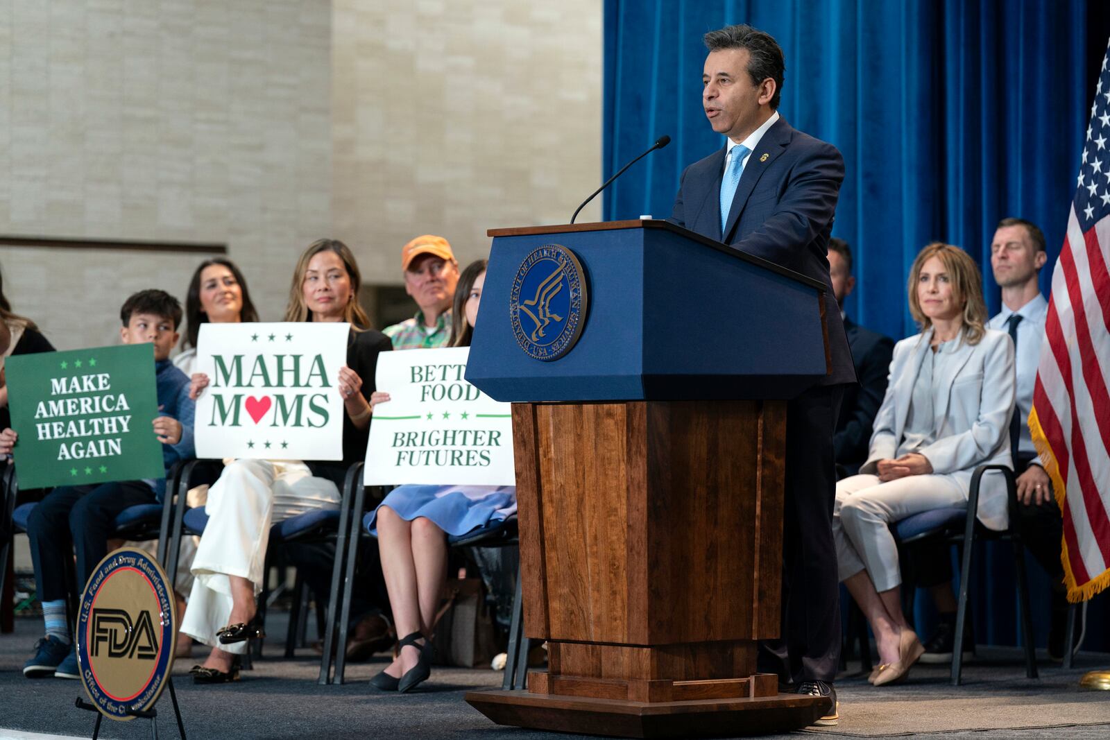 Food and Drug Administration (FDA) commissioner Marty Makary speaks during a news conference on the FDA's intent to phase out the use of petroleum-based synthetic dyes in the nation's food supply at the Hubert Humphrey Building Auditorium in Washington, Tuesday, April 22, 2025. (AP Photo/Jose Luis Magana)
