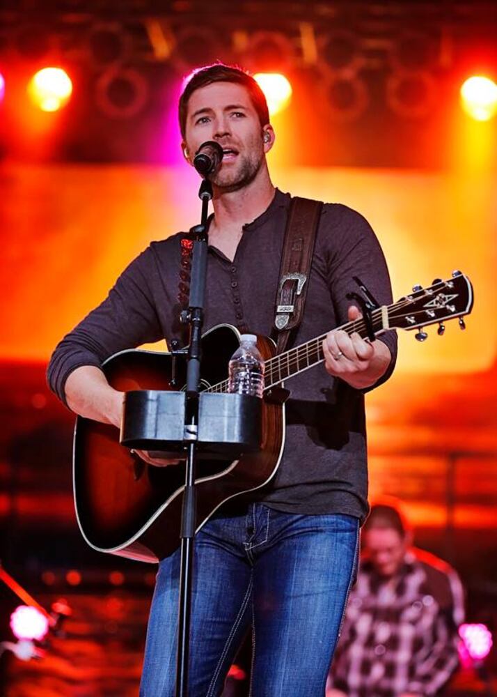 Scotty McCreery and Josh Turner rock the Darke County Fair