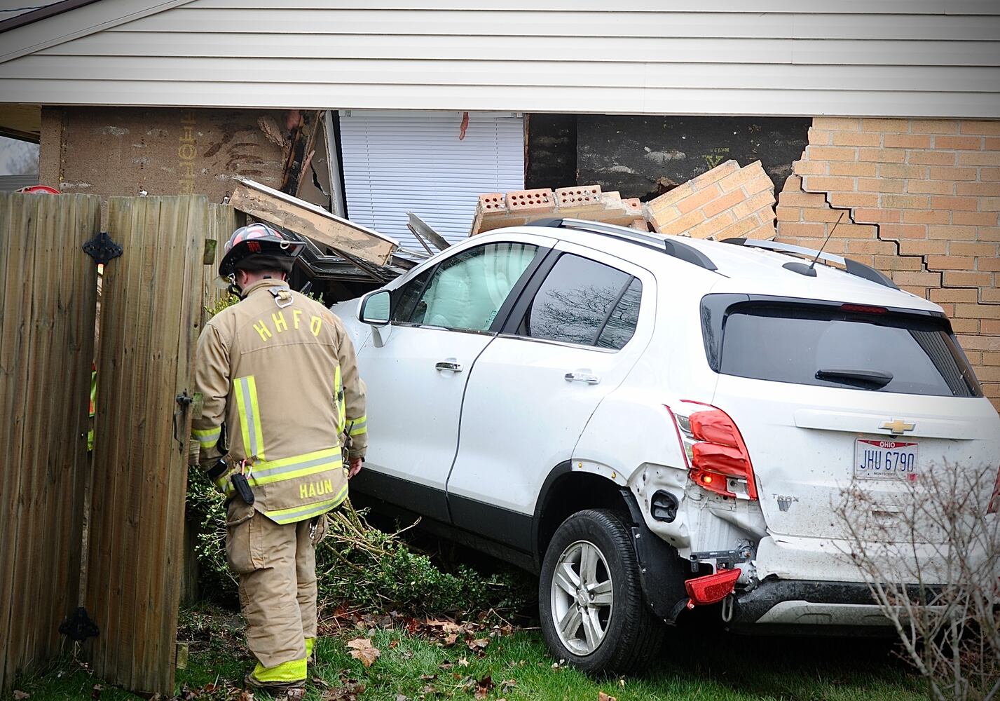 SUV crashes into house Huber Heights